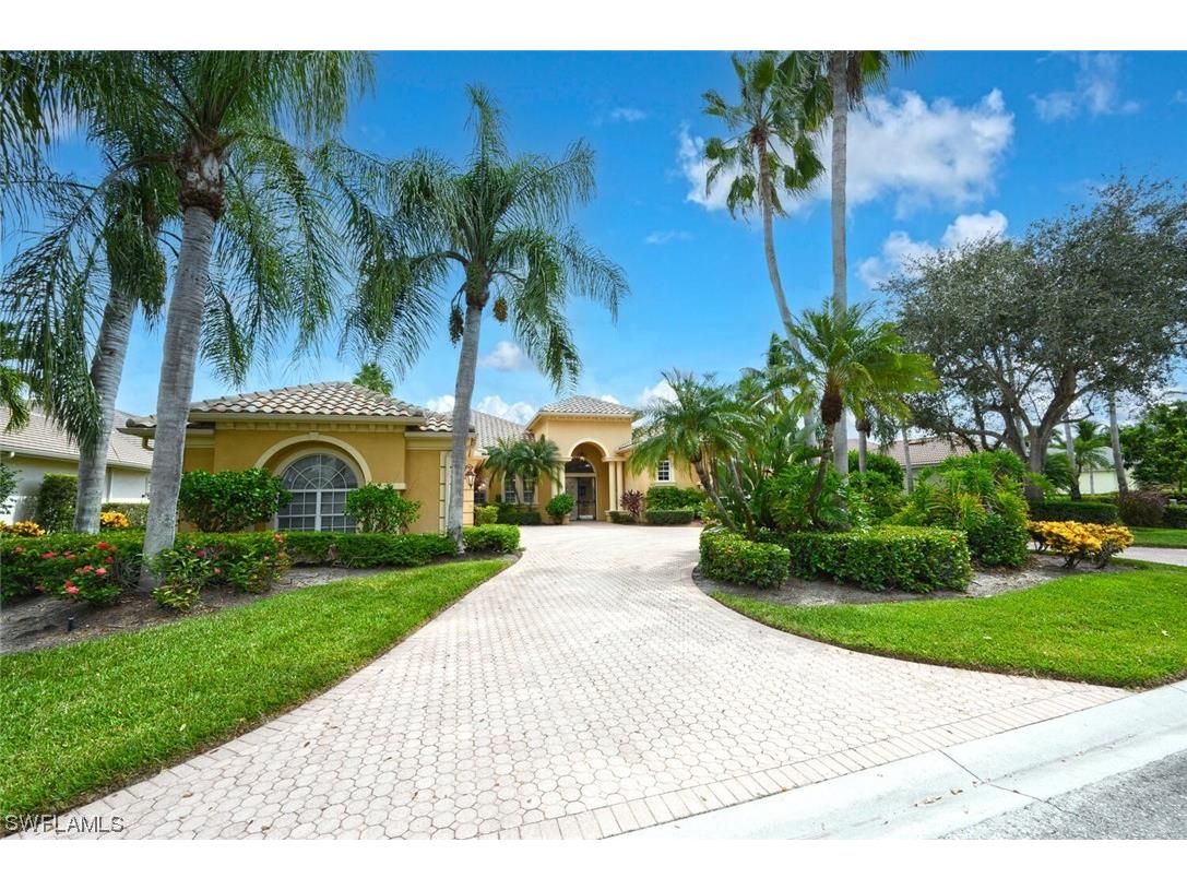 5220 Old Gallows Way Naples FL 34105 223074590 image1