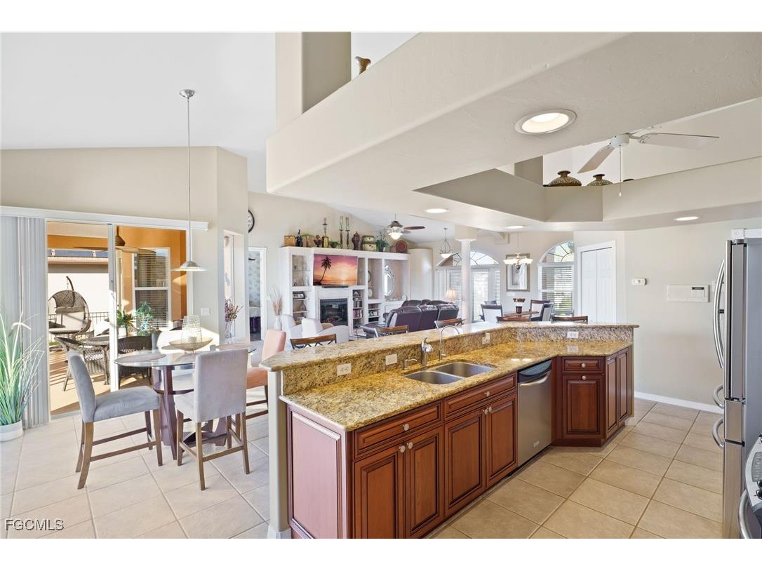 5220 SW 8th Place Cape Coral FL 33914 2025018153 image16