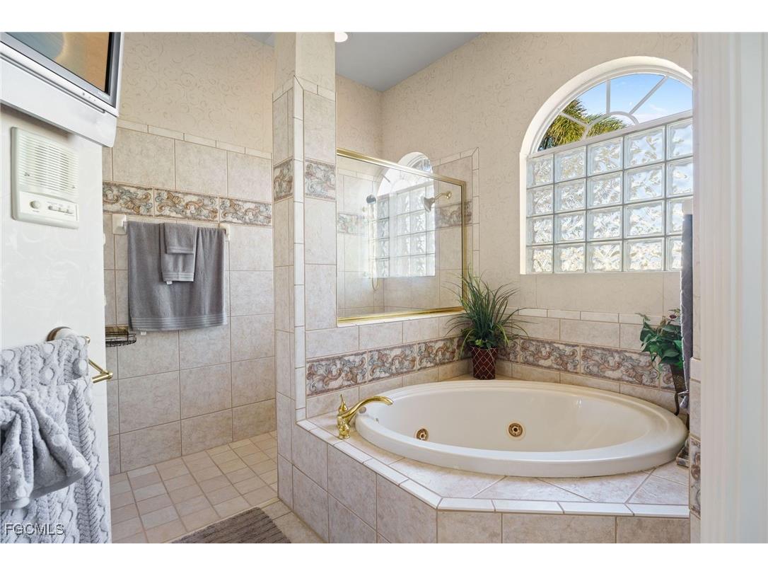 5220 SW 8th Place Cape Coral FL 33914 2025018153 image21