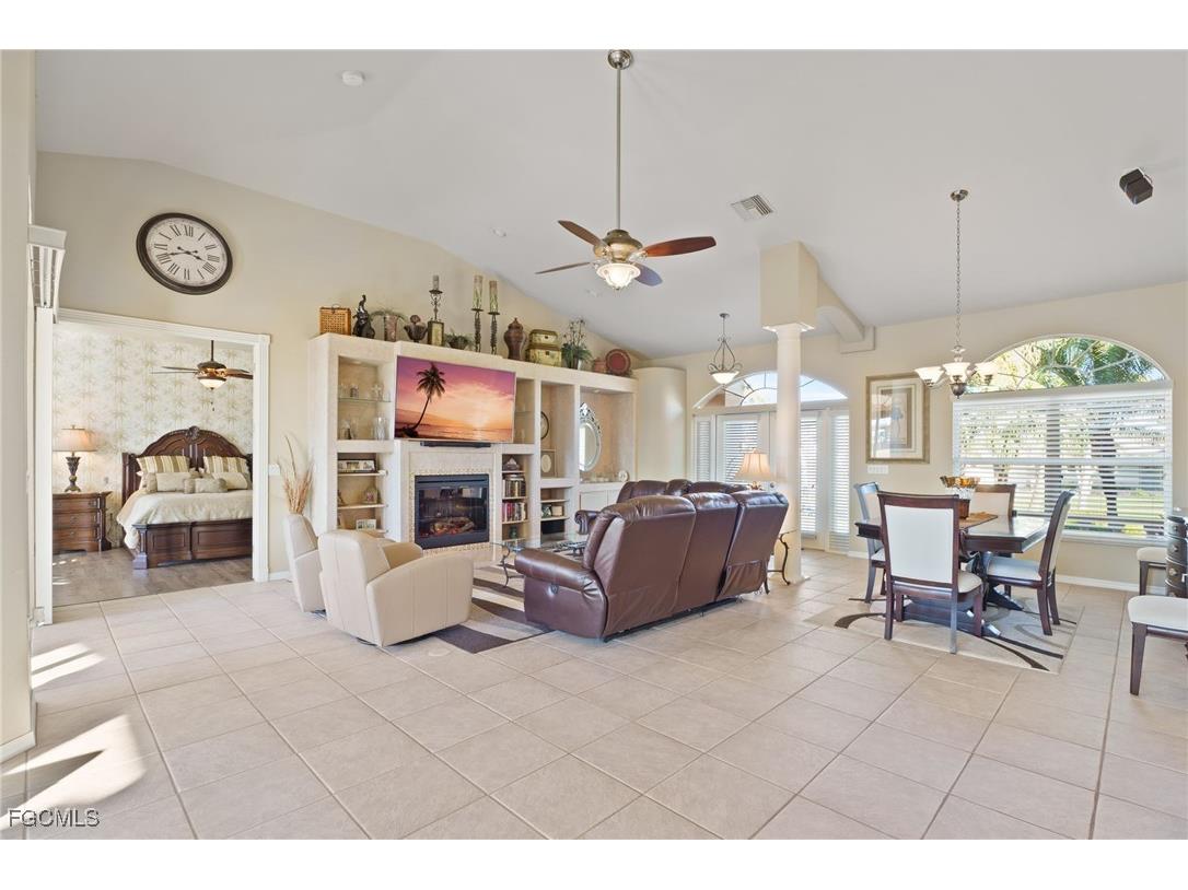 5220 SW 8th Place Cape Coral FL 33914 2025018153 image9