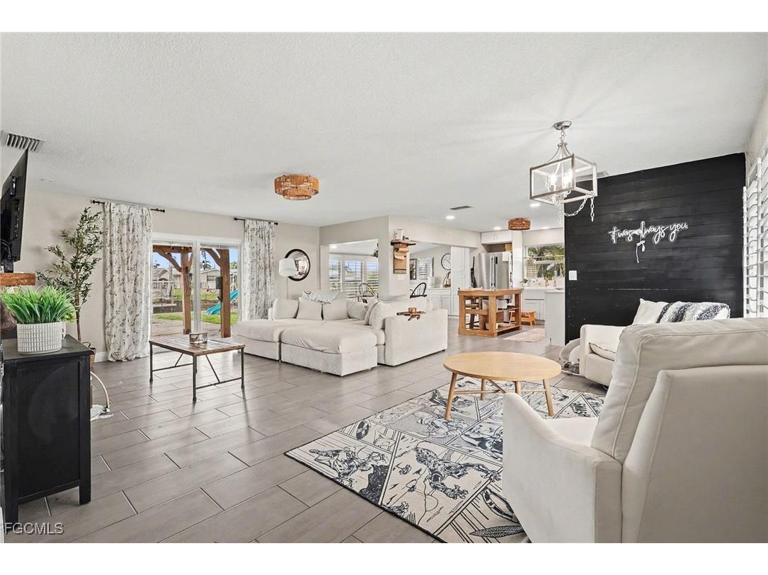 5220 Tower Drive Cape Coral FL 33904 2026004345 image9
