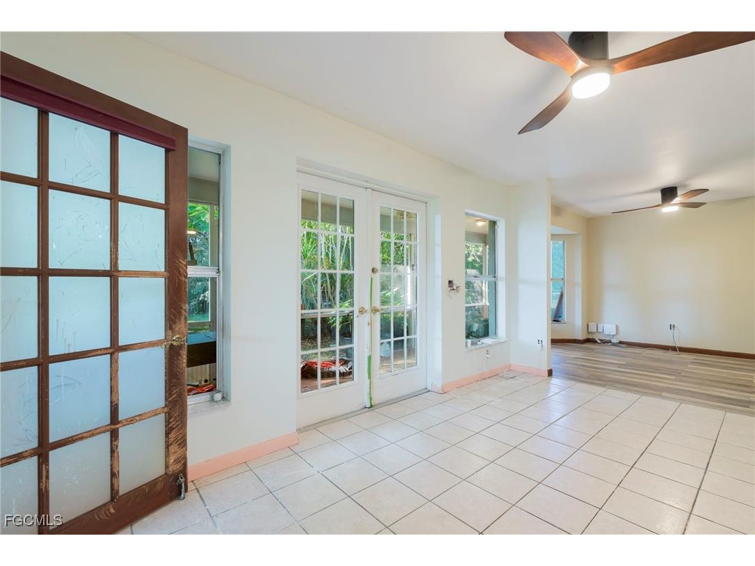 5222 Glade Court Cape Coral FL 33904 2025020079 image15