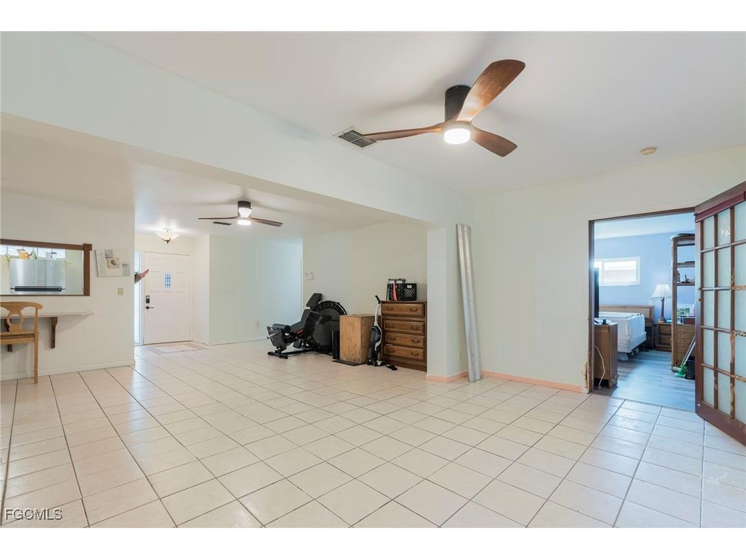 5222 Glade Court Cape Coral FL 33904 2025020079 image17