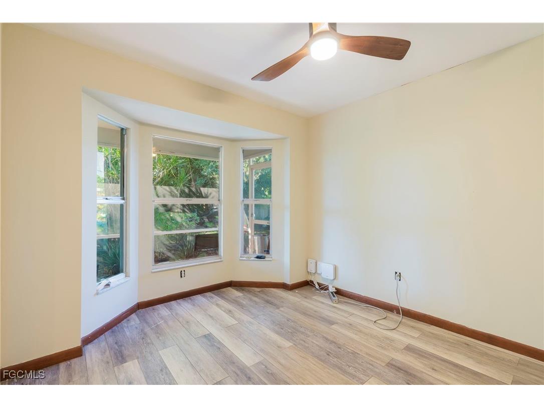 5222 Glade Court Cape Coral FL 33904 2025020079 image19