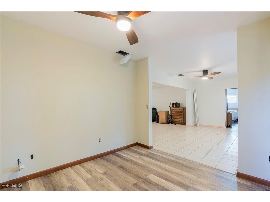 5222 Glade Court Cape Coral FL 33904 2025020079 image22