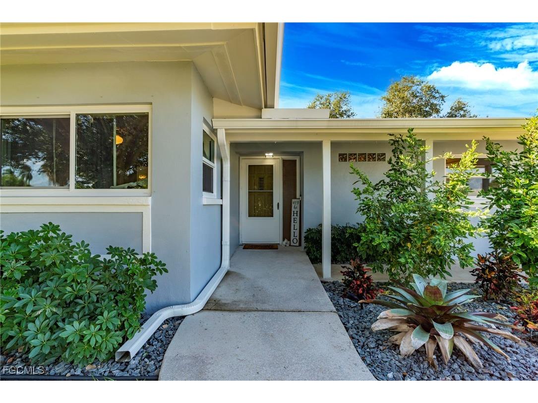 5222 Glade Court Cape Coral FL 33904 2025020079 image3