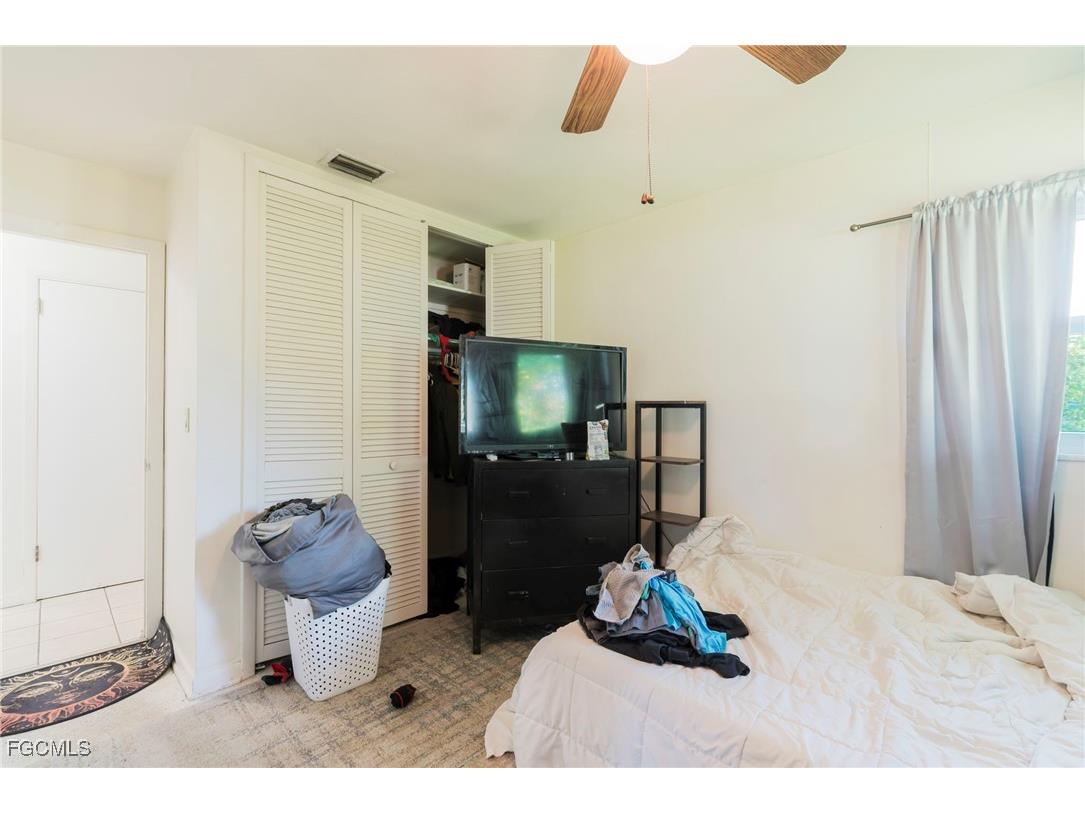 5222 Glade Court Cape Coral FL 33904 2025020079 image31