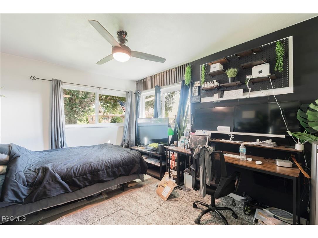 5222 Glade Court Cape Coral FL 33904 2025020079 image32