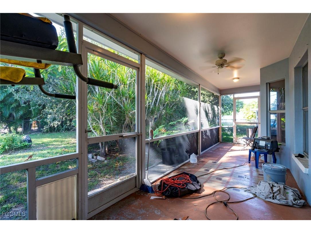 5222 Glade Court Cape Coral FL 33904 2025020079 image36