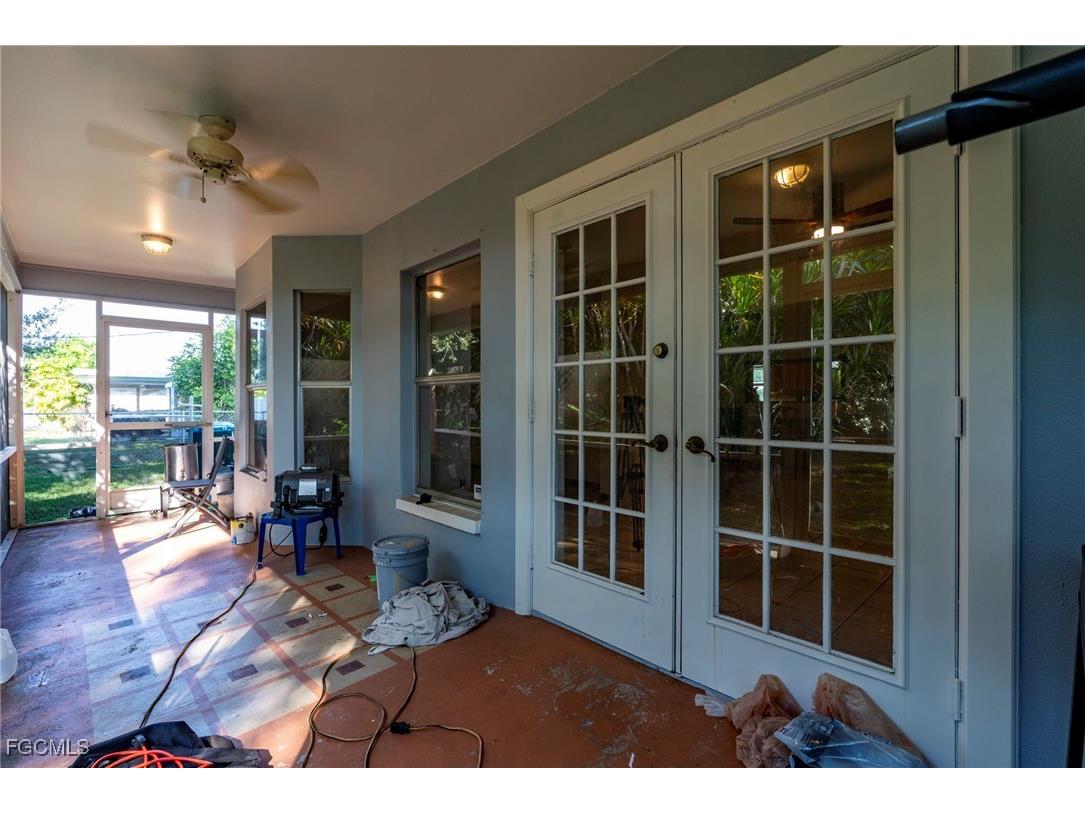 5222 Glade Court Cape Coral FL 33904 2025020079 image37