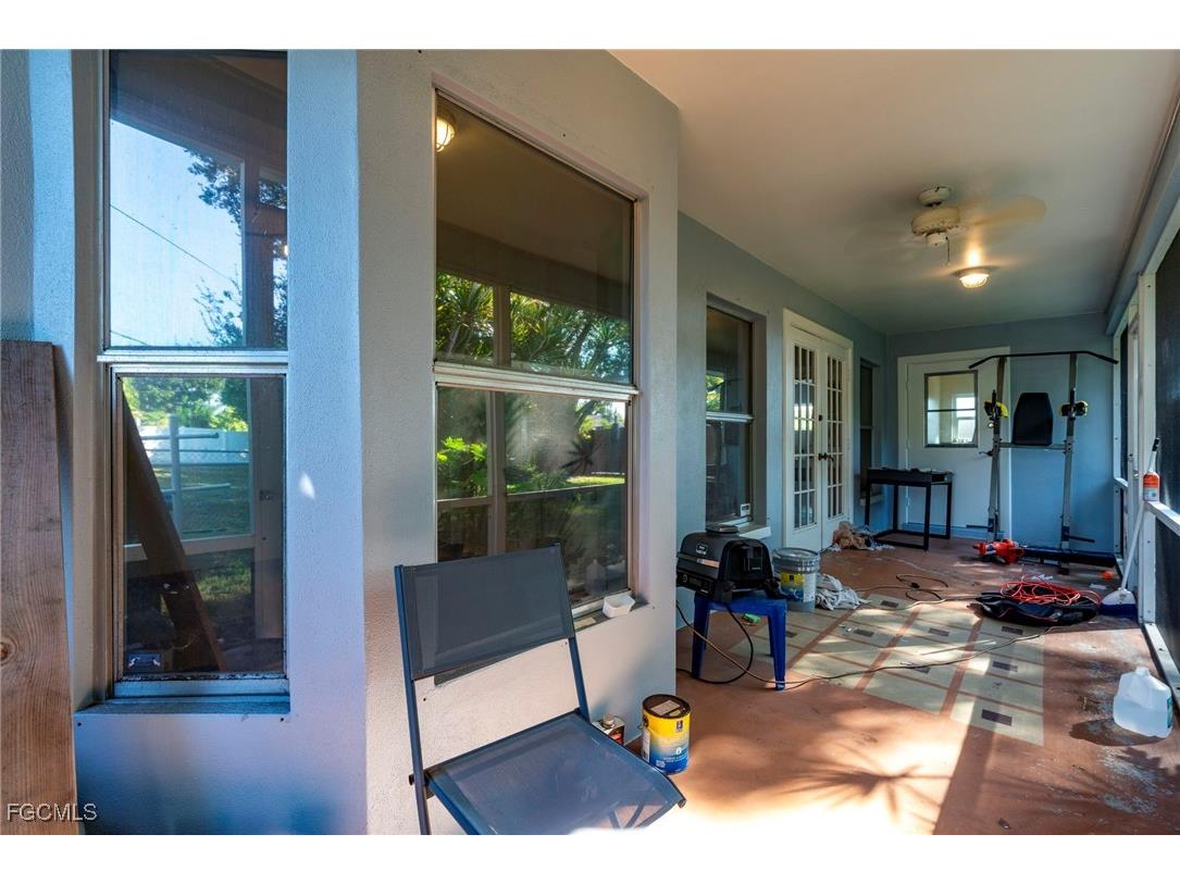 5222 Glade Court Cape Coral FL 33904 2025020079 image38