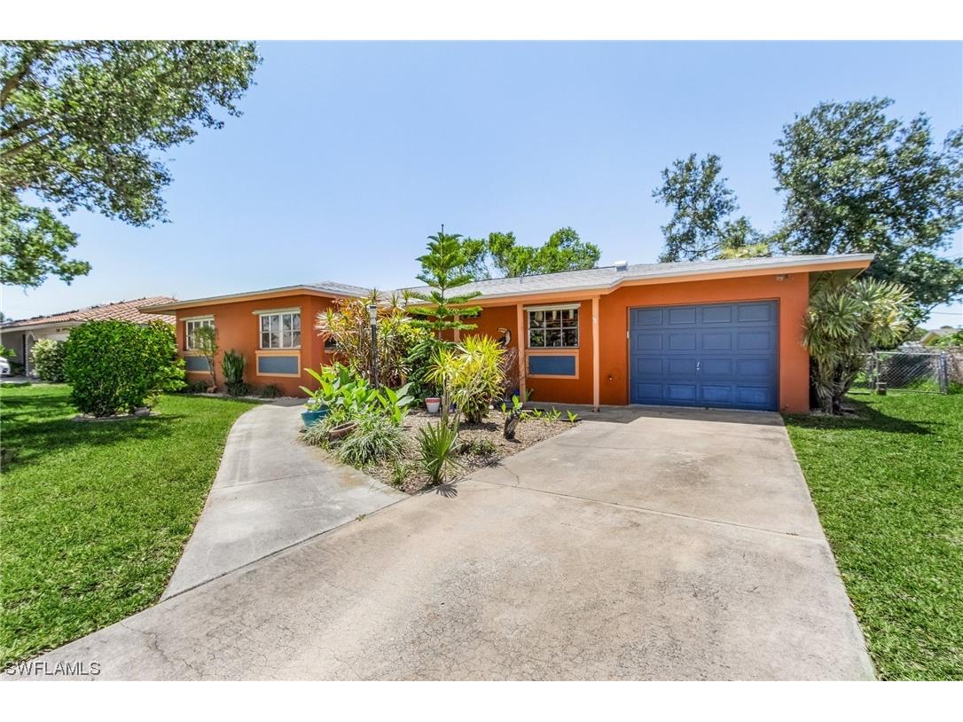 5222 Glade Court Cape Coral FL 33904 223035571 image1