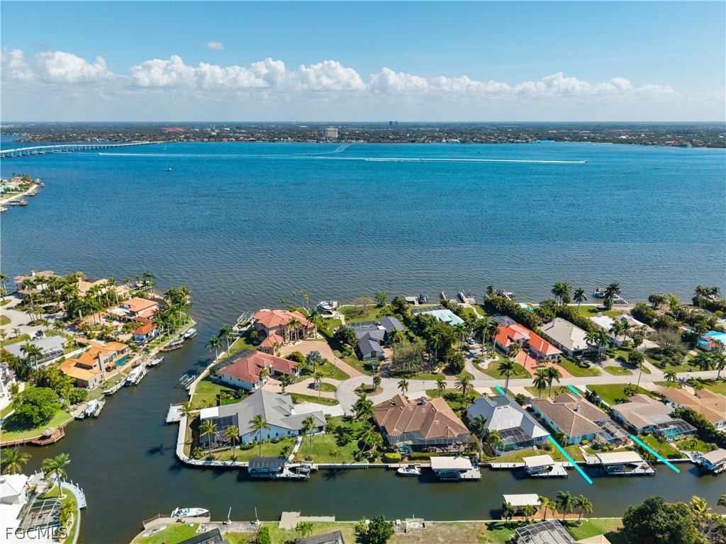 5222 Nautilus Drive Cape Coral FL 33904 2026009677 image1