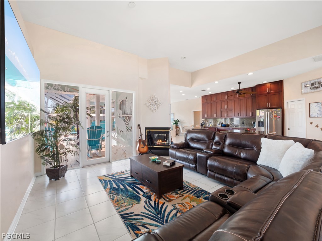5222 Nautilus Drive Cape Coral FL 33904 2026009677 image12