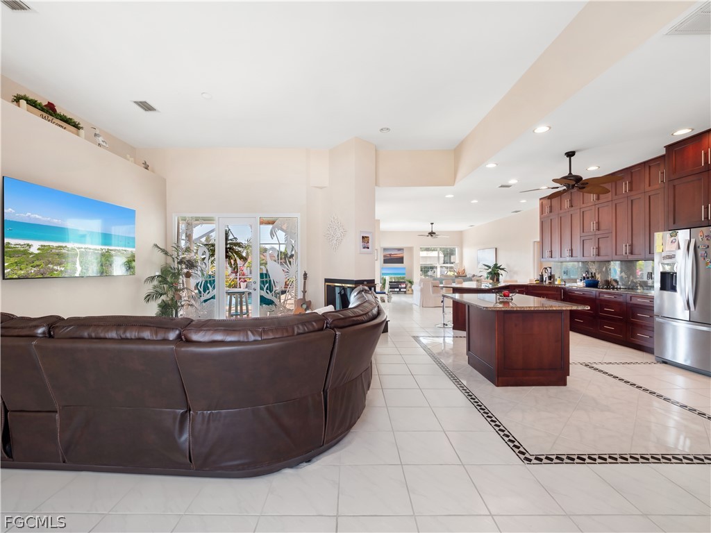 5222 Nautilus Drive Cape Coral FL 33904 2026009677 image13