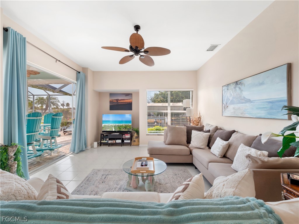 5222 Nautilus Drive Cape Coral FL 33904 2026009677 image18