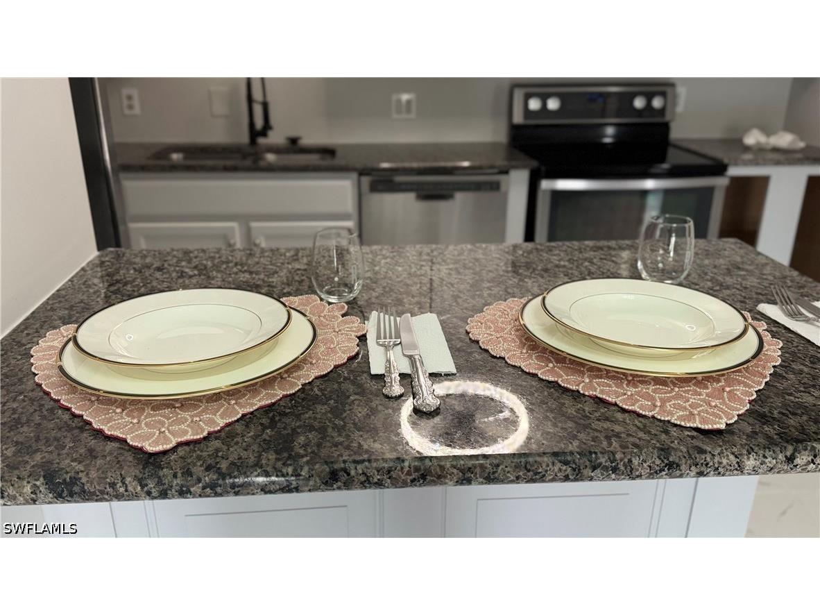 5222 Treetops Dr Naples FL 34113 226015422 image1