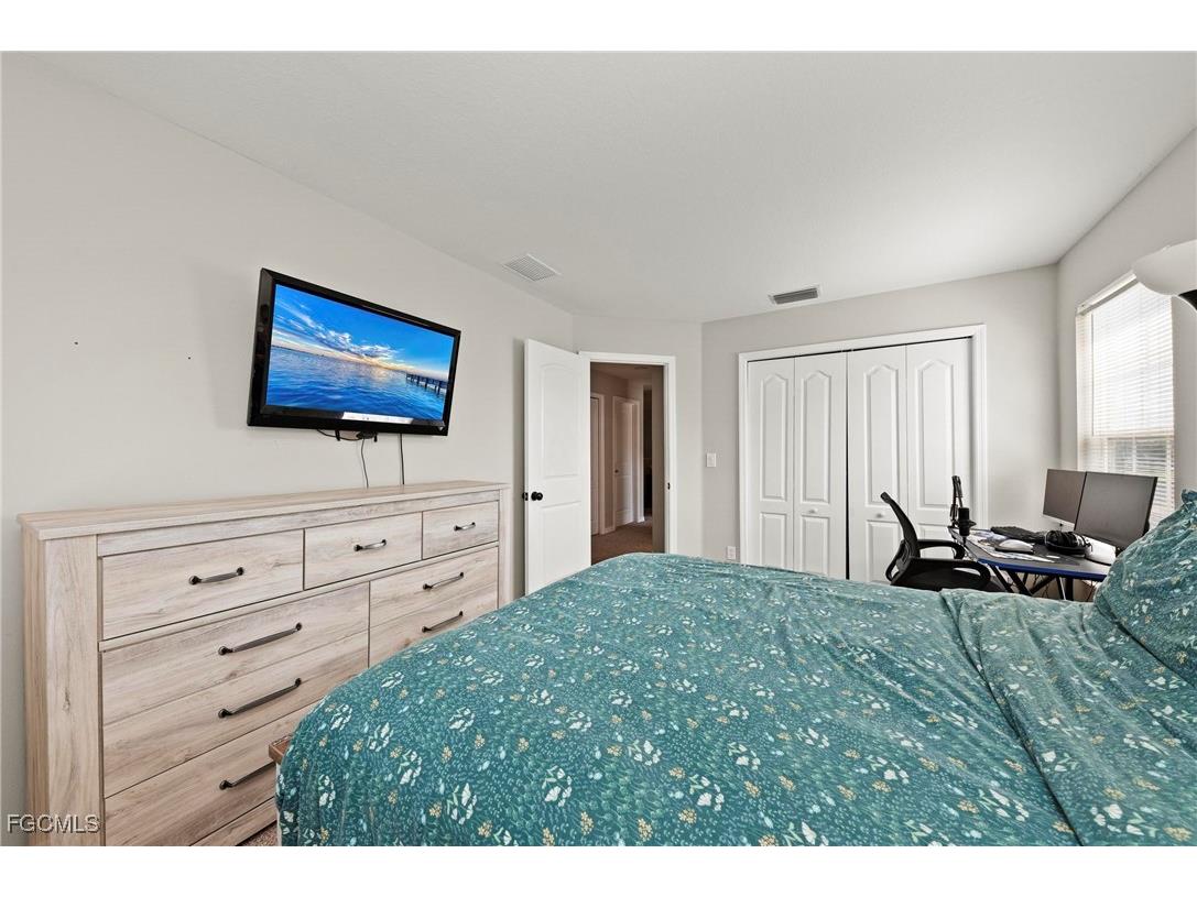 5224 58th Terrace E Bradenton FL 34203 2026001923 image24