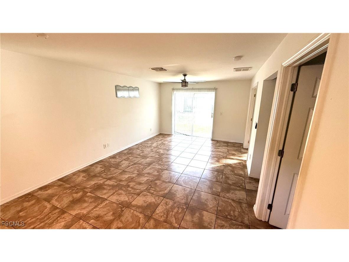 5224 Glenlivet Road Fort Myers FL 33907 2026000818 image5