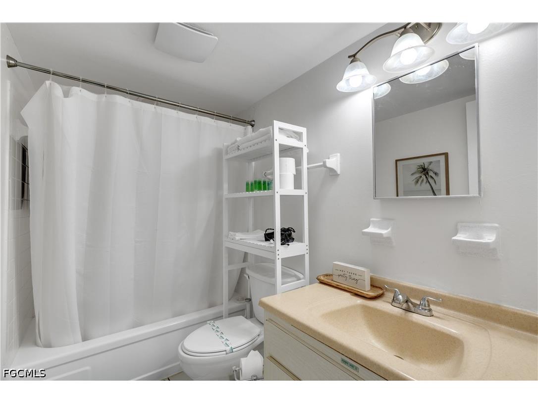 5226 Coronado Parkway #B Cape Coral FL 33904 2026025079 image11