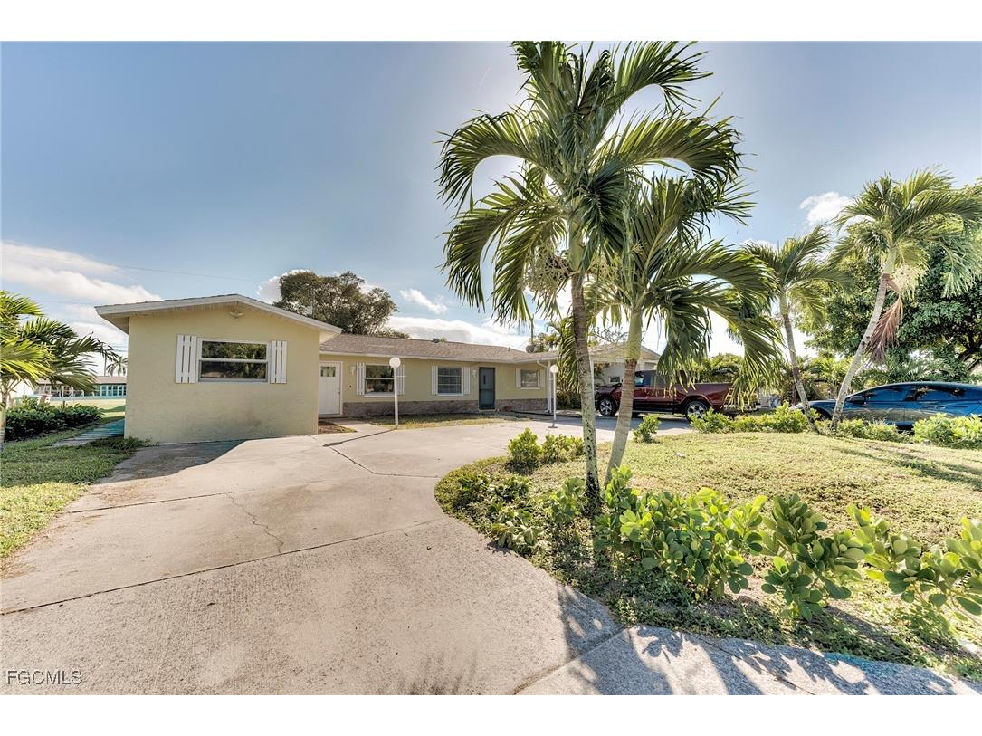 5227 Coronado Parkway #1 Cape Coral FL 33904 2025020058 image29