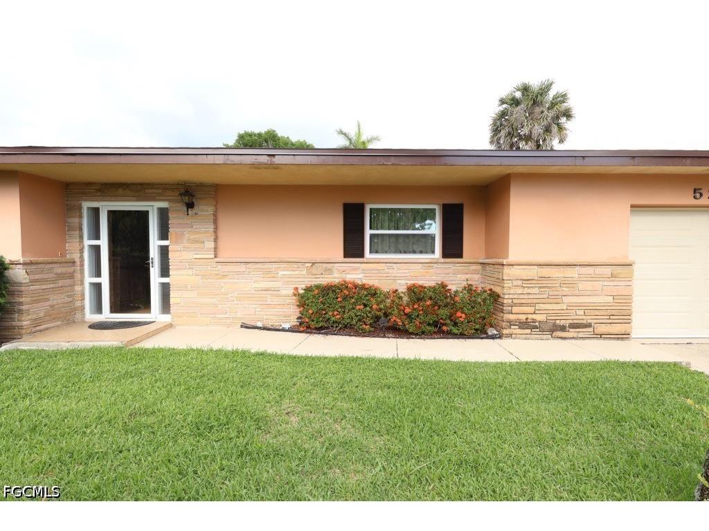 5227 Glade Court Cape Coral FL 33904 2026025186 image1