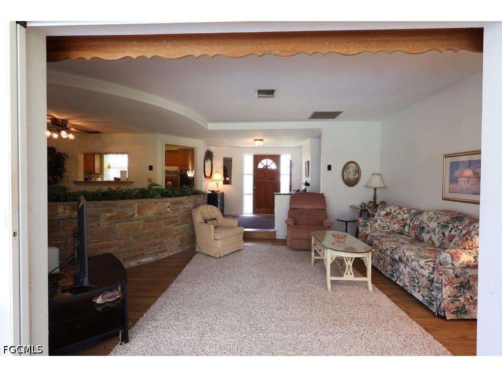 5227 Glade Court Cape Coral FL 33904 2026025186 image4