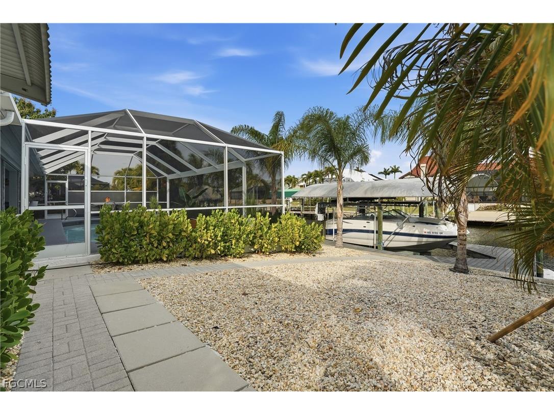 5227 SW 11th Place Cape Coral FL 33914 2026011477 image39