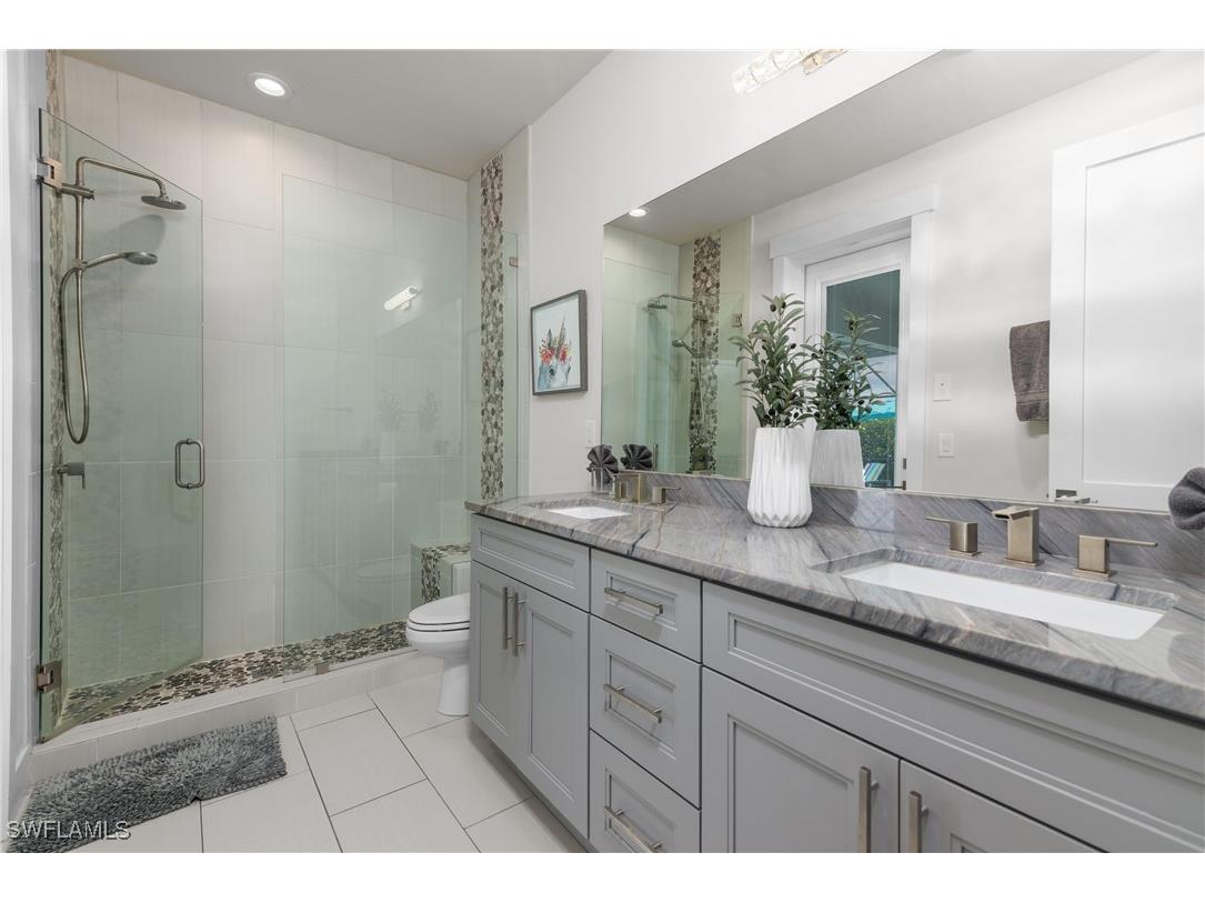 5227 Tamiami Court Cape Coral FL 33904 225051974 image8