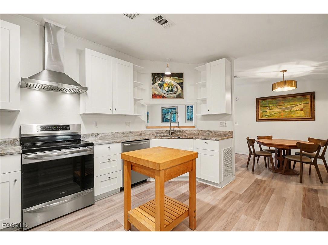 5228 Stringfellow Road Saint James City FL 33956 2026001712 image10