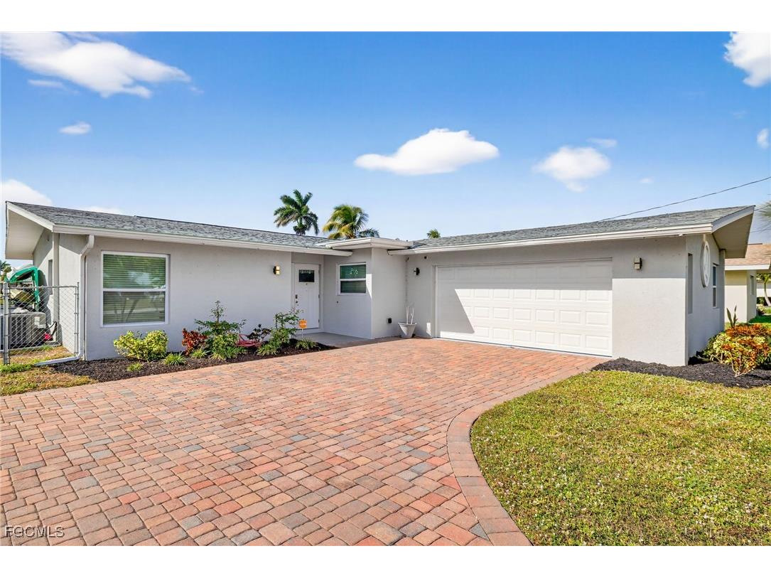 5228 Tower Drive Cape Coral FL 33904 2025024096 image1