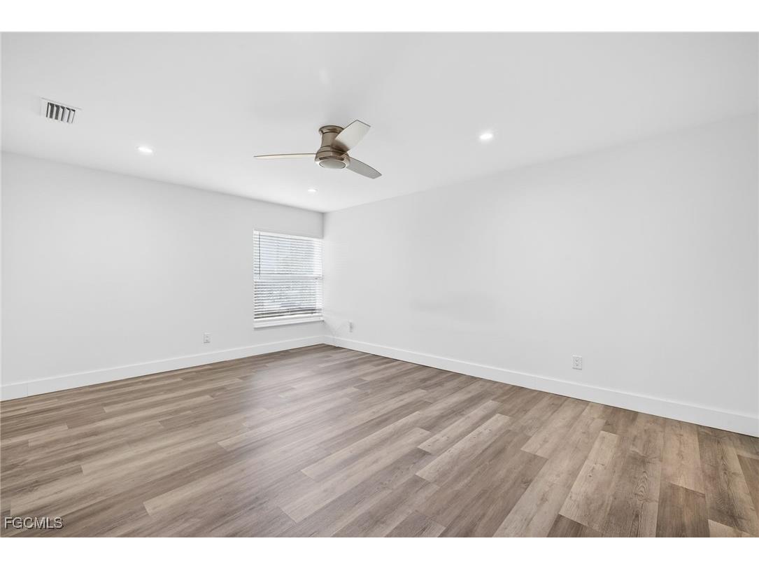 5228 Tower Drive Cape Coral FL 33904 2025024096 image13