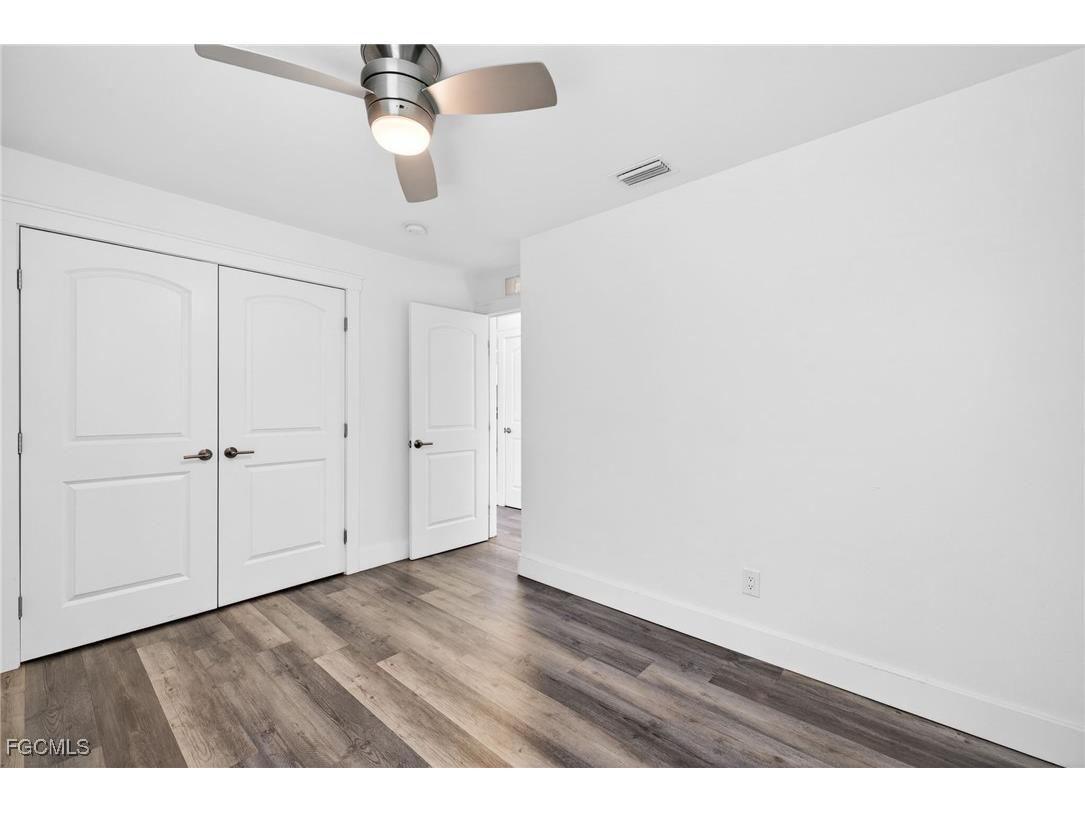 5228 Tower Drive Cape Coral FL 33904 2025024096 image22