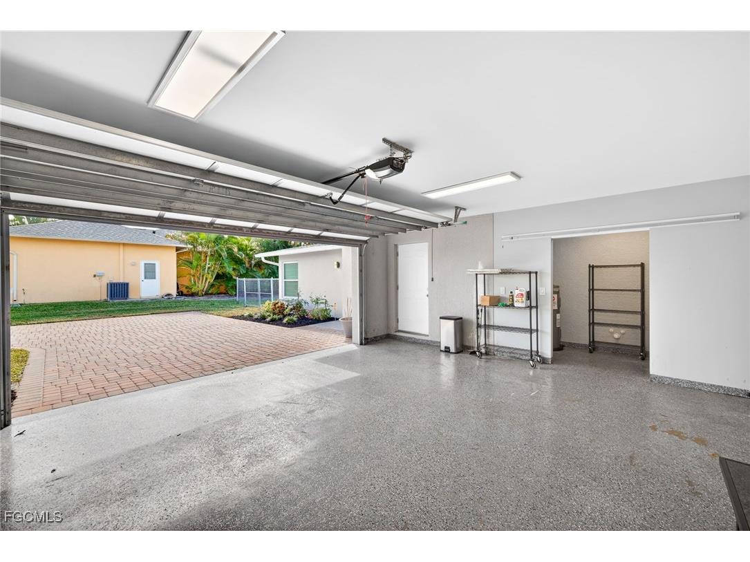 5228 Tower Drive Cape Coral FL 33904 2025024096 image28