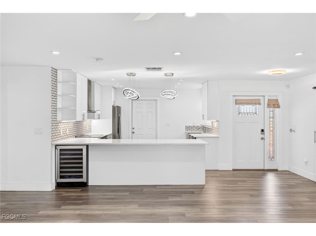 5228 Tower Drive Cape Coral FL 33904 2025024096 image7