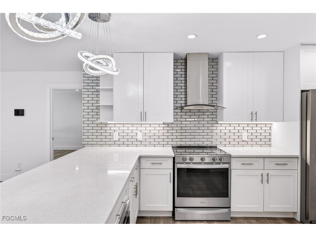 5228 Tower Drive Cape Coral FL 33904 2025024096 image9