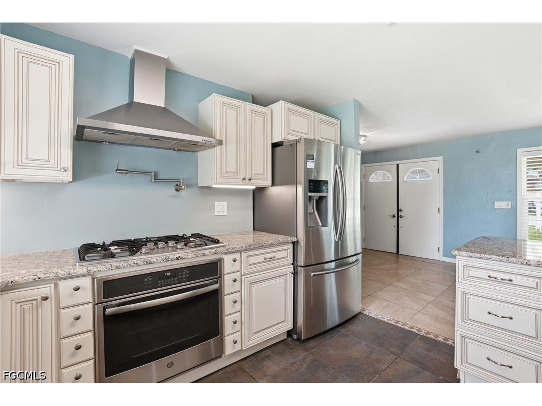 5229 Pelican Boulevard Cape Coral FL 33914 2025018212 image22