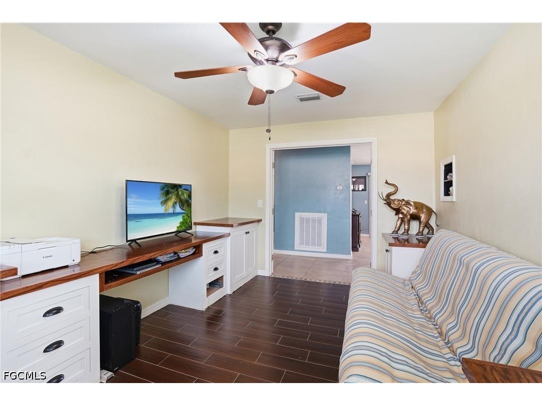 5229 Pelican Boulevard Cape Coral FL 33914 2025018212 image24
