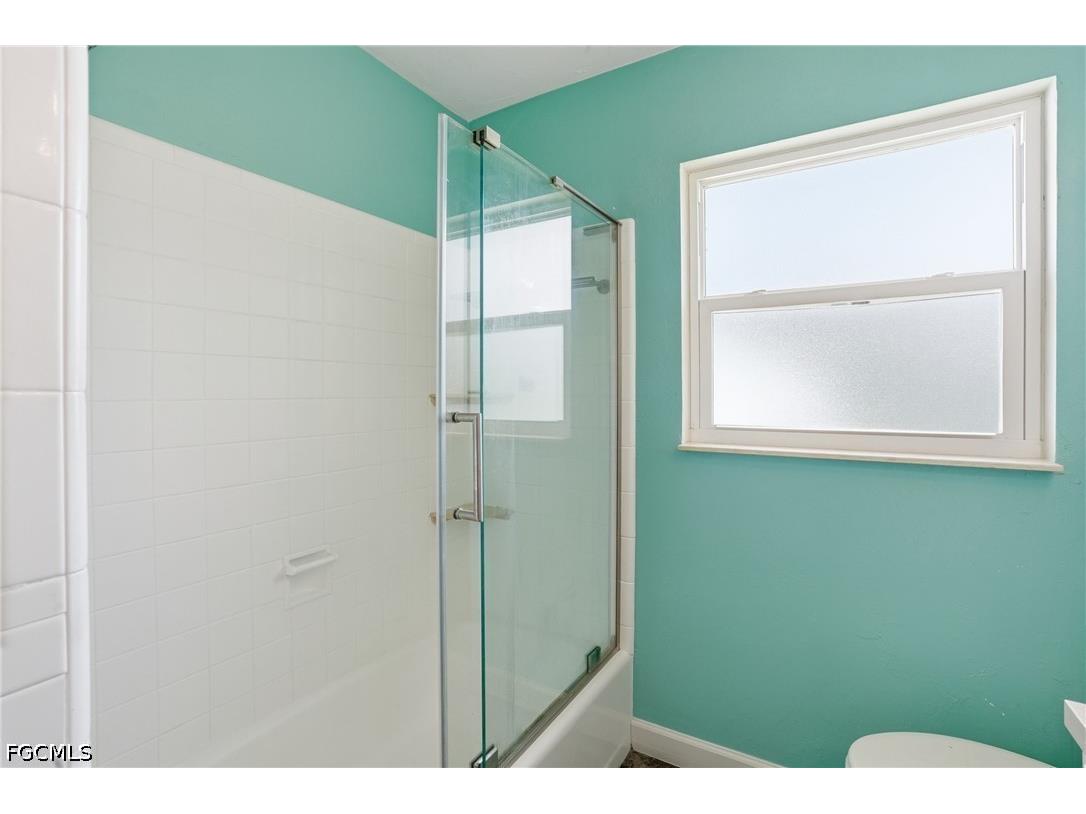 5229 Pelican Boulevard Cape Coral FL 33914 2025018212 image30