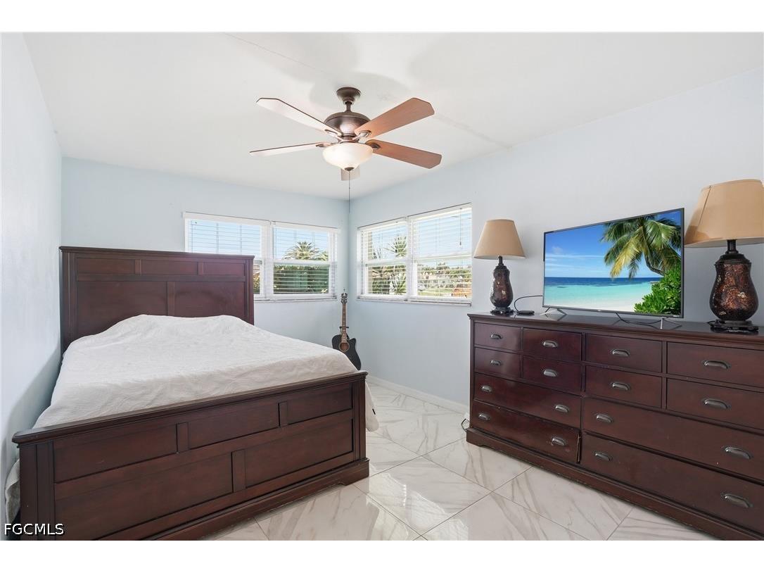 5229 Pelican Boulevard Cape Coral FL 33914 2025018212 image31