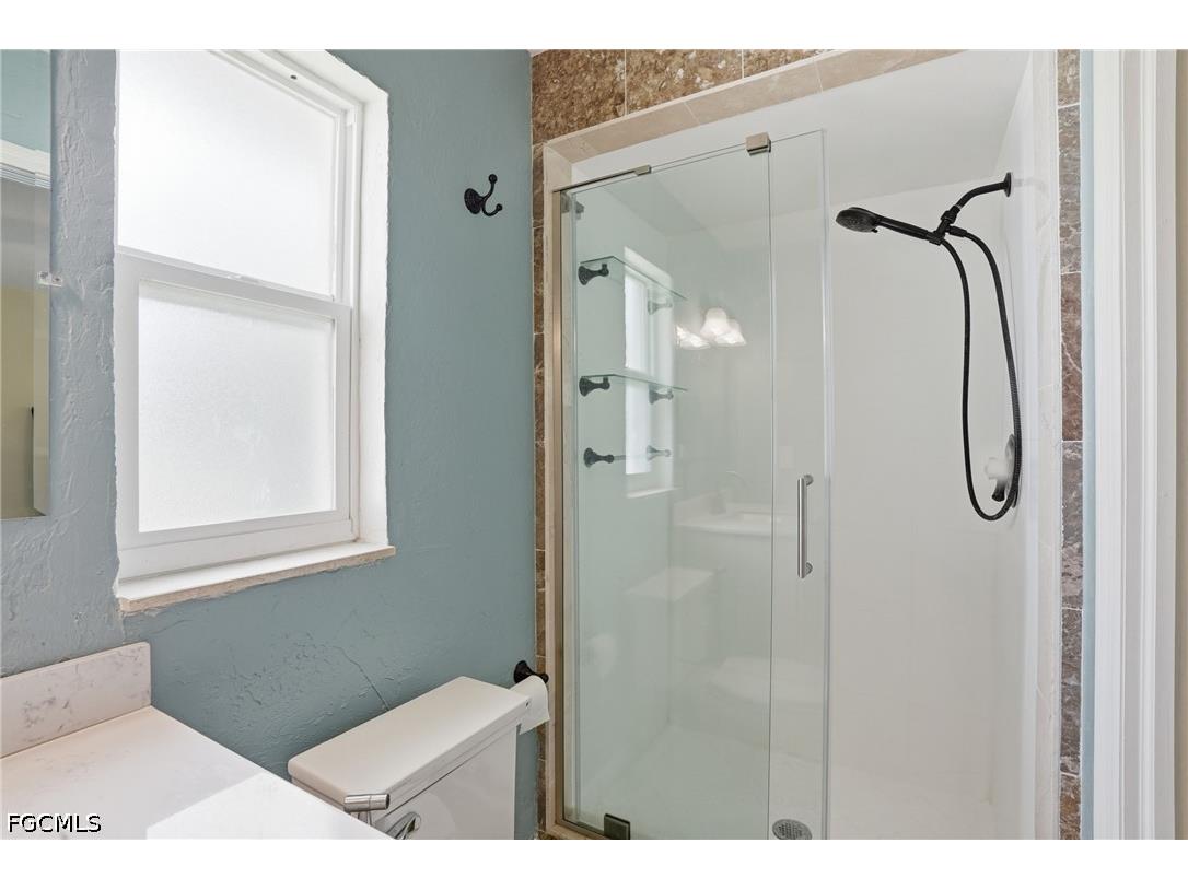 5229 Pelican Boulevard Cape Coral FL 33914 2025018212 image33