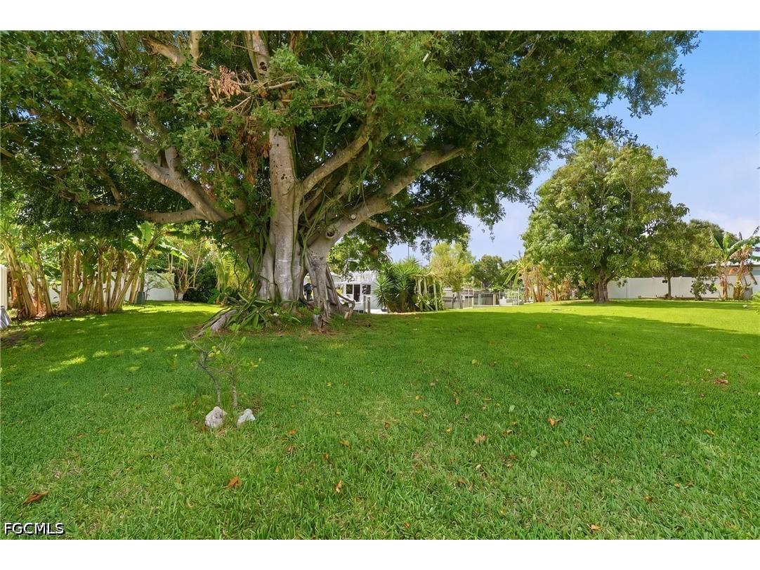 5229 Pelican Boulevard Cape Coral FL 33914 2025018212 image41