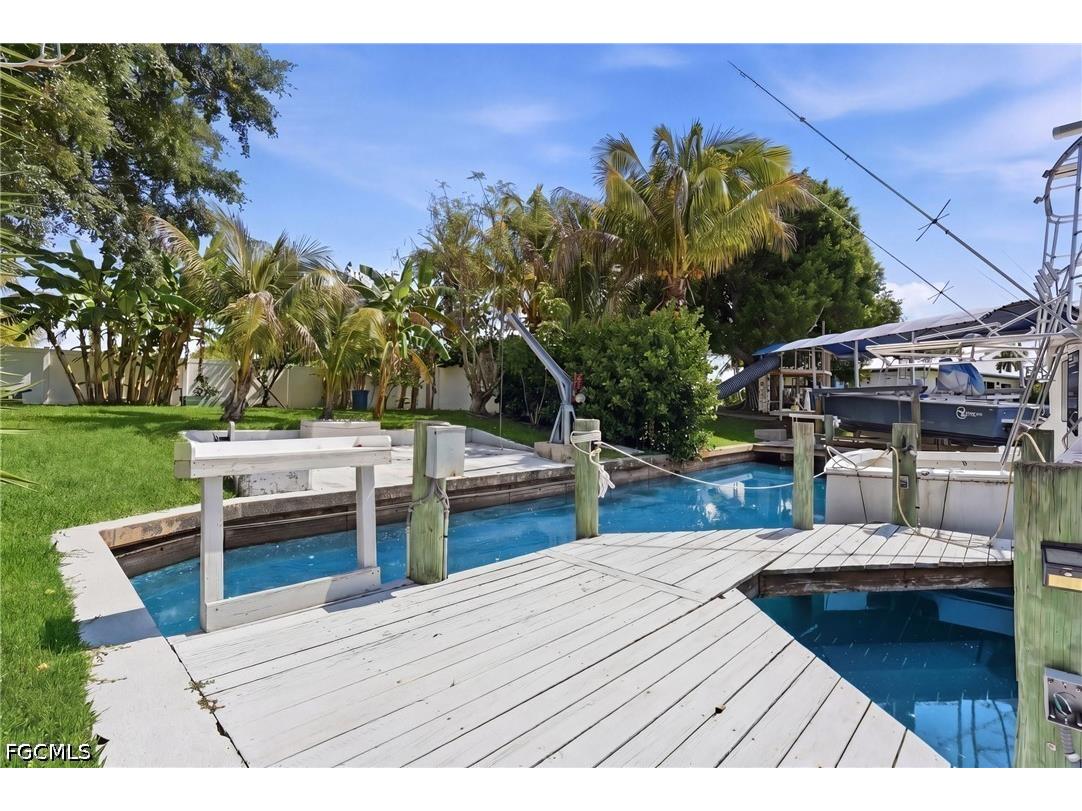 5229 Pelican Boulevard Cape Coral FL 33914 2025018212 image47