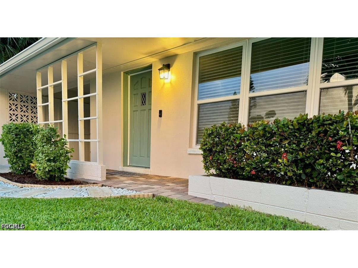 5229 Pocatella Court Cape Coral FL 33904 2026020514 image2