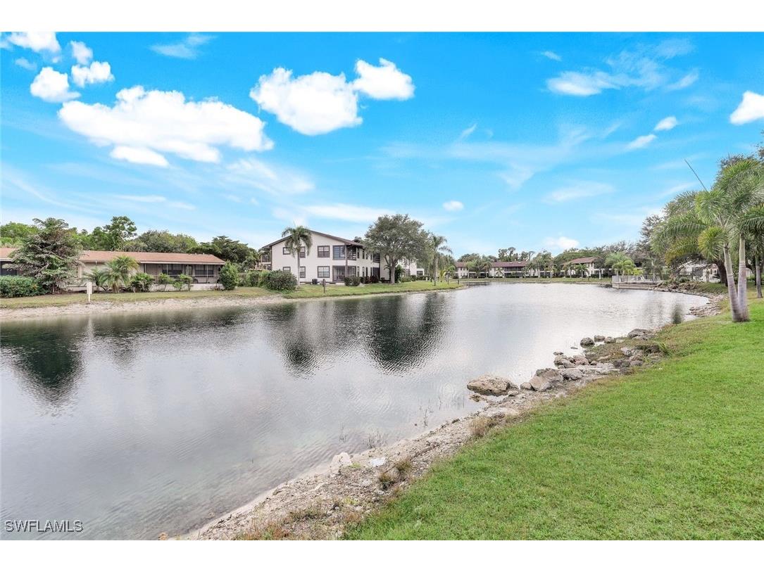5229 Treetops Drive #I Naples FL 34113 226005407 image1