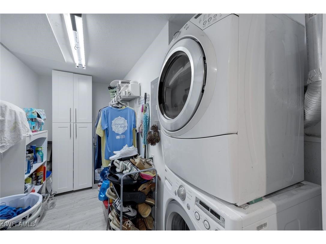 5229 Treetops Drive #I Naples FL 34113 226005407 image15