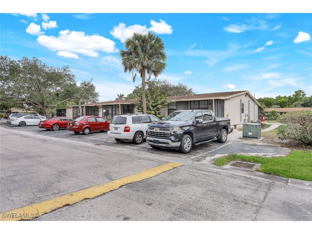 5229 Treetops Drive #I Naples FL 34113 226005407 image3