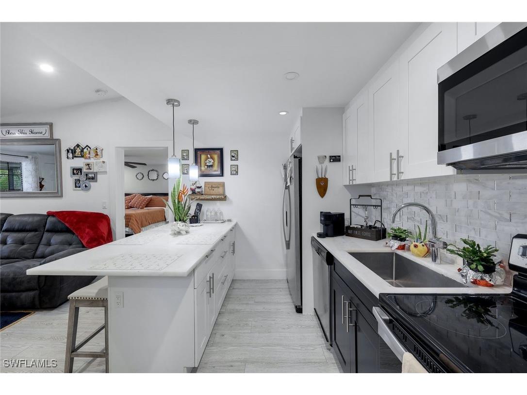 5229 Treetops Drive #I Naples FL 34113 226005407 image8