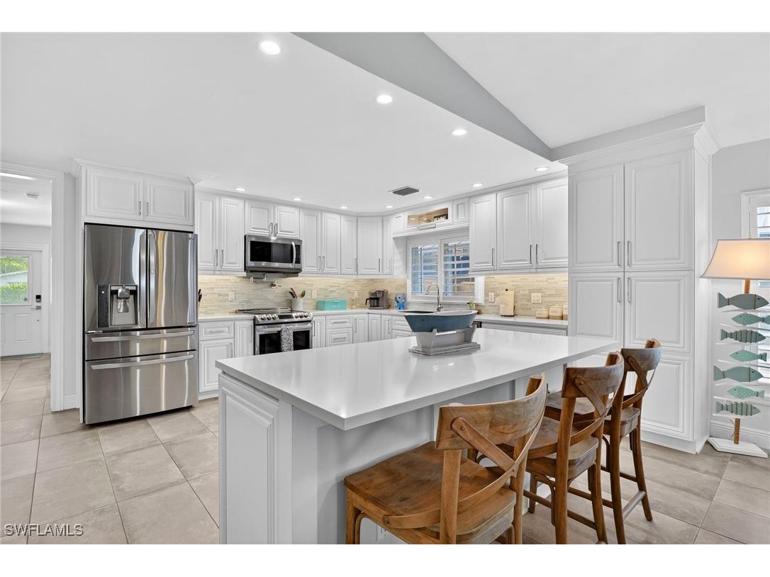 523 107th Avenue N Naples FL 34108 225082323 image7