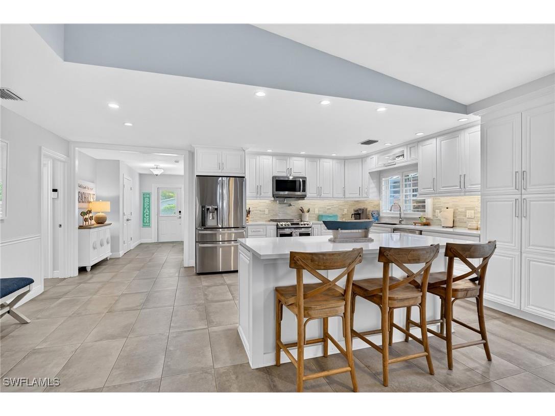 523 107th Avenue N Naples FL 34108 225082323 image8